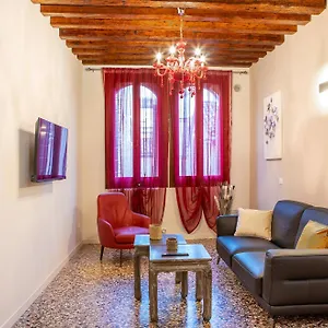  Apartment Ca'ada
